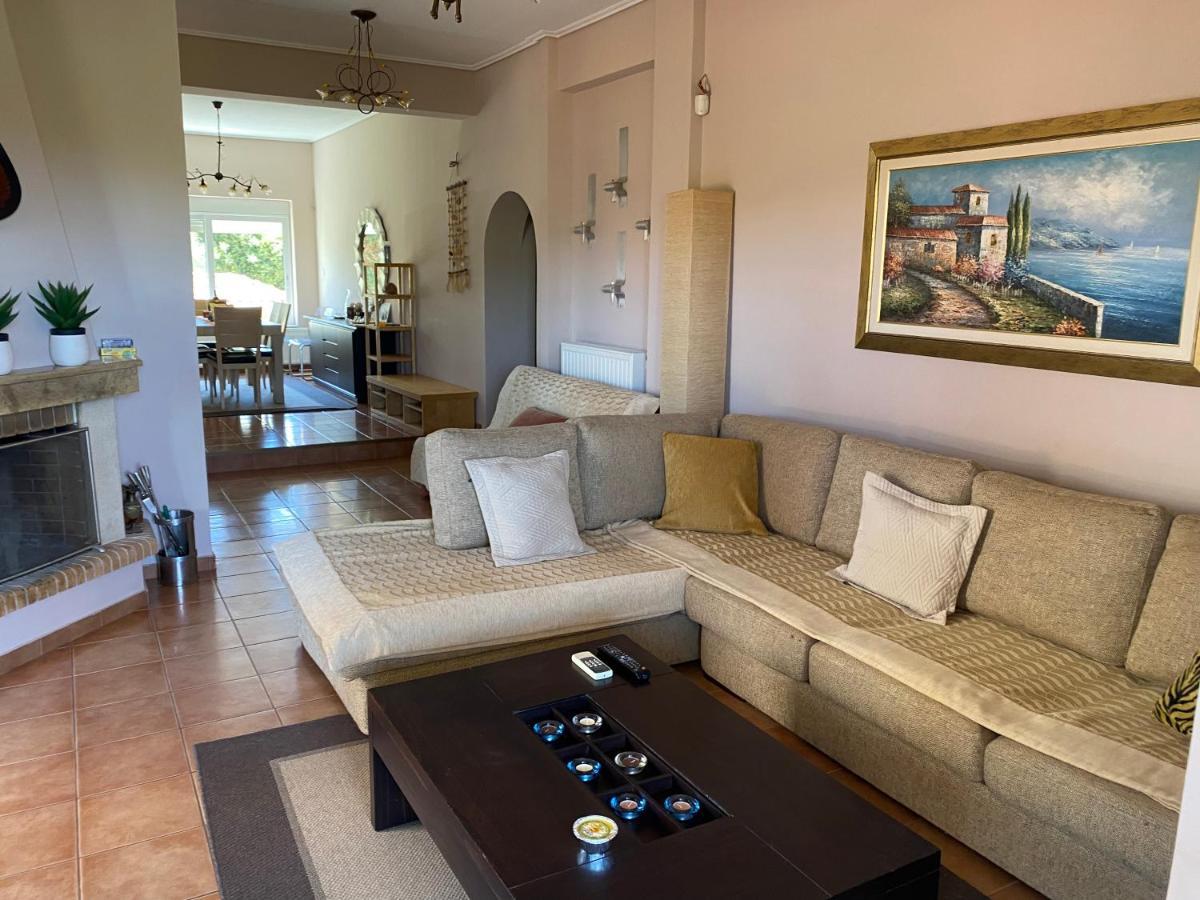 Relaxing Villa With Swimming Pool And Garden Agios Georgios  Exteriör bild
