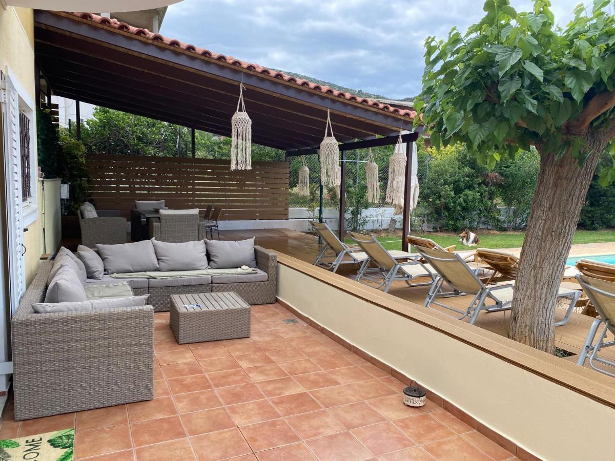 Relaxing Villa With Swimming Pool And Garden Agios Georgios  Exteriör bild