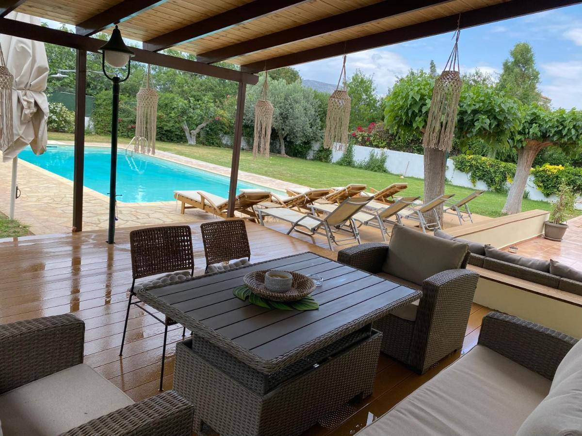Relaxing Villa With Swimming Pool And Garden Agios Georgios  Exteriör bild