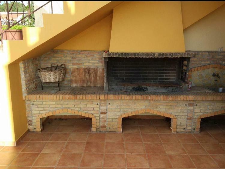 Relaxing Villa With Swimming Pool And Garden Agios Georgios  Exteriör bild