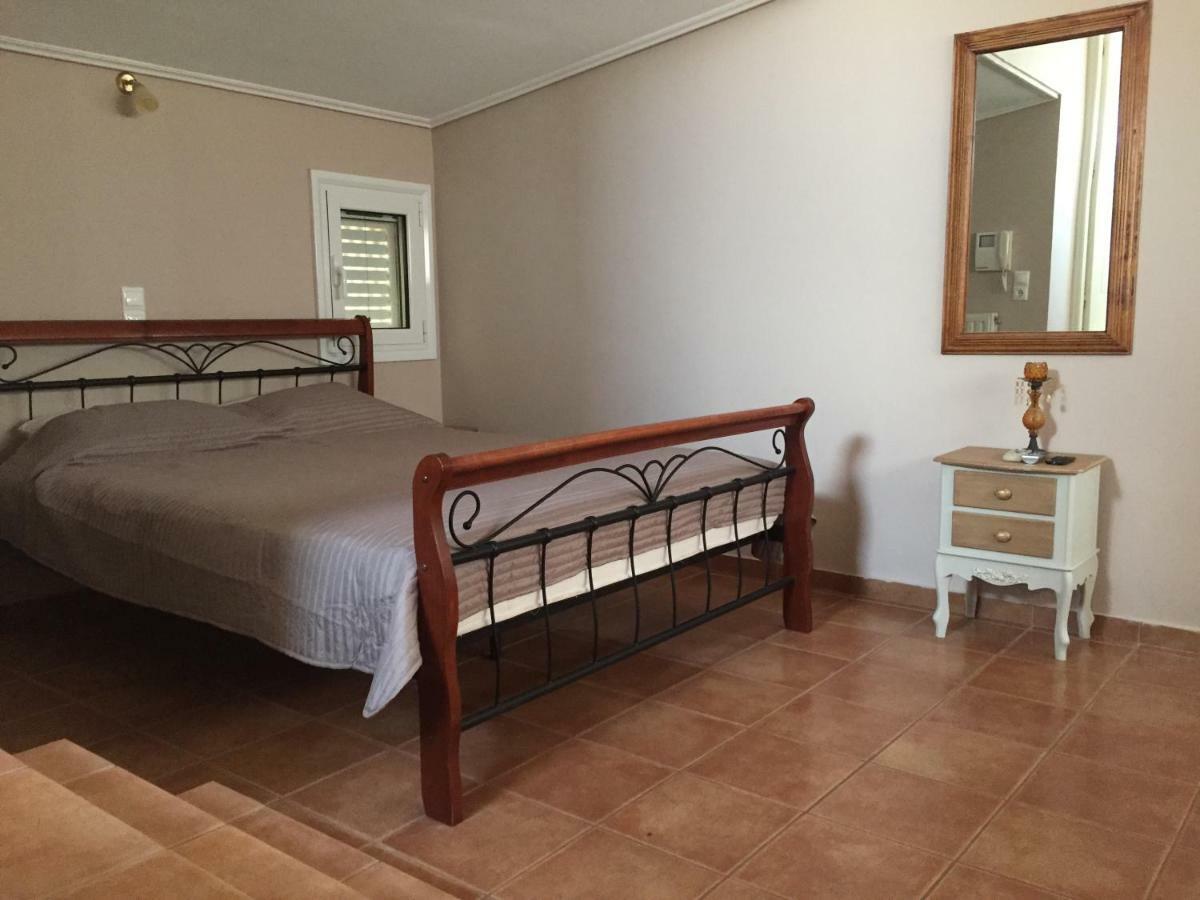 Relaxing Villa With Swimming Pool And Garden Agios Georgios  Exteriör bild